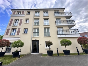 t2 à la vente -   28000  CHARTRES, surface 42 m2 vente t2 - UBI468273185